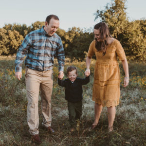 dl5 Daniel, Mary, and Samuel